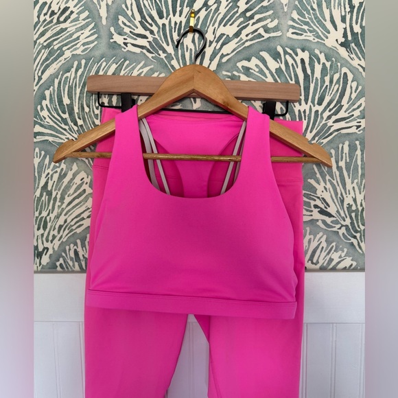 Fabletics Pink Kessler Medium Impact Sports Bra and Powerhold Pink Leggings M - Picture 3 of 8